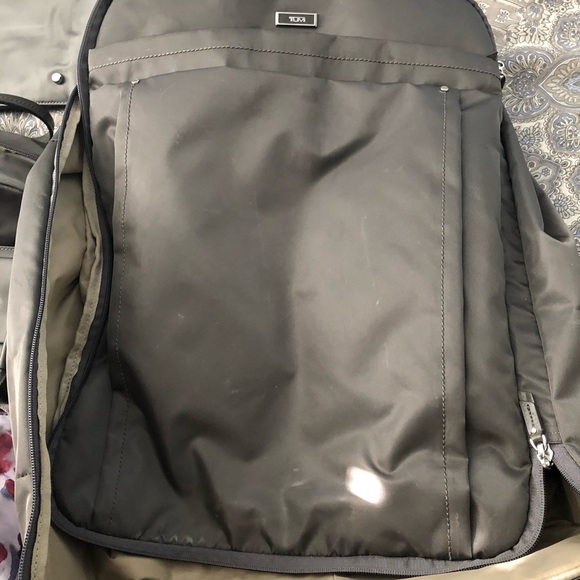 Bags - Picture 3 of 8